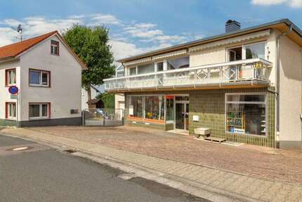 Haus Taunusstein - 12 Zimmer, 348 m&sup2;, 690.000&euro; | Angebot:27484033