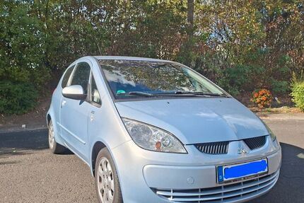 Mitsubishi Colt 123.000 km 2.100 &euro; Raunheim 65479