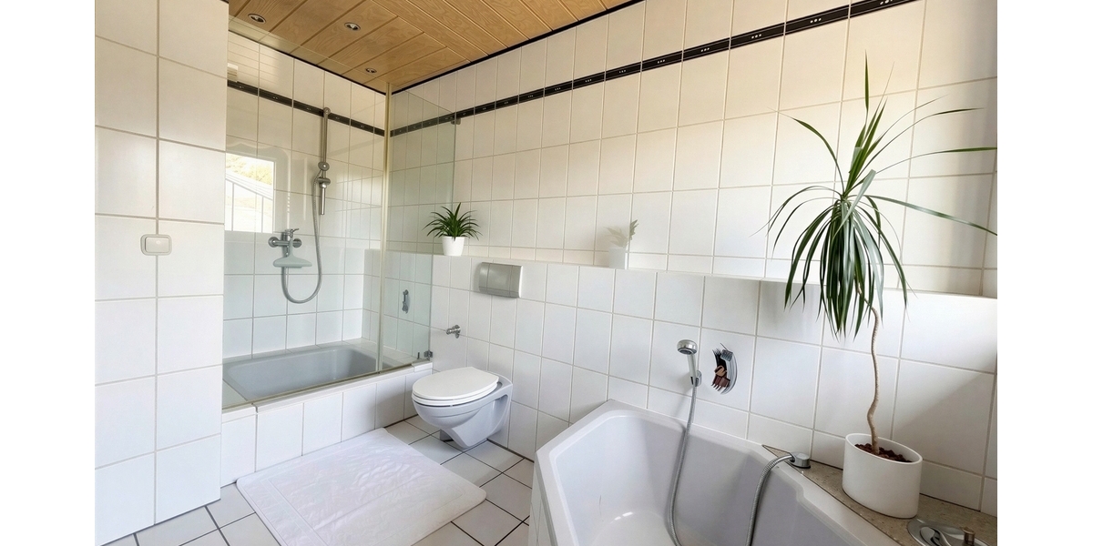 Attraktives Mehrfamilienhaus mit Potenzial in Wiesbaden Biebrich - Mehrfamilienhaus, Wohnhaus Wiesbaden Biebrich | Angebot:27210735