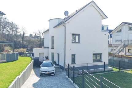Haus Kelkheim - 6 Zimmer, 275 m&sup2;, 1.685.000&euro; | Angebot:26586295