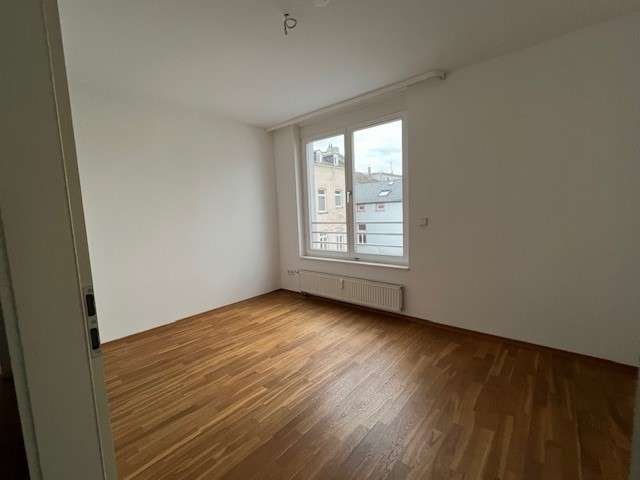 Etagenwohnung Wiesbaden Südost - 3 Zimmer, 63 m&sup2;, 875&euro; | Angebot:27324146