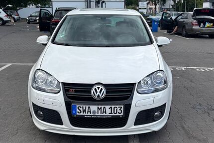 VW Golf 215.000 km 3.000 &euro; Taunusstein 65232