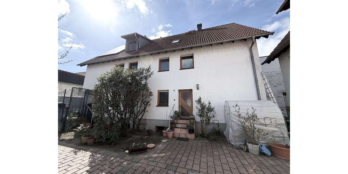 Einfamilienhaus Groß-Gerau / Wallerstädten Wallerstädten - 4.5 Zimmer, 131 m&sup2;, 469.000&euro; | Angebot:26701790