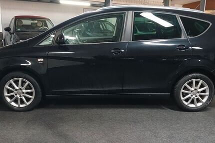 Seat Altea 124.000 km 5.790 &euro; Rüsselsheim 65428