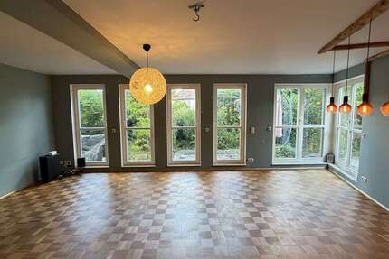 Wohnung Hofheim - 5 Zimmer, 130 m&sup2;, 2.000&euro; | Angebot:27327318