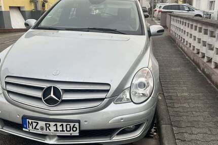 Mercedes-Benz R 350 194.000 km 3.500 &euro; Mainz, Stadt 55120