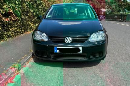 VW Golf 77.000 km 7.500 &euro; Wiesbaden 65207