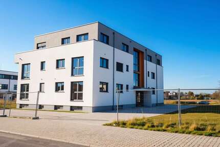 Gewerbeobjekt Hochheim - 1.390&euro; | Angebot:26803334