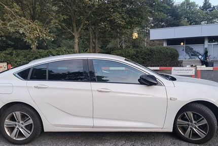 Opel Insignia 93.000 km 15.000 &euro; Eschborn 66760