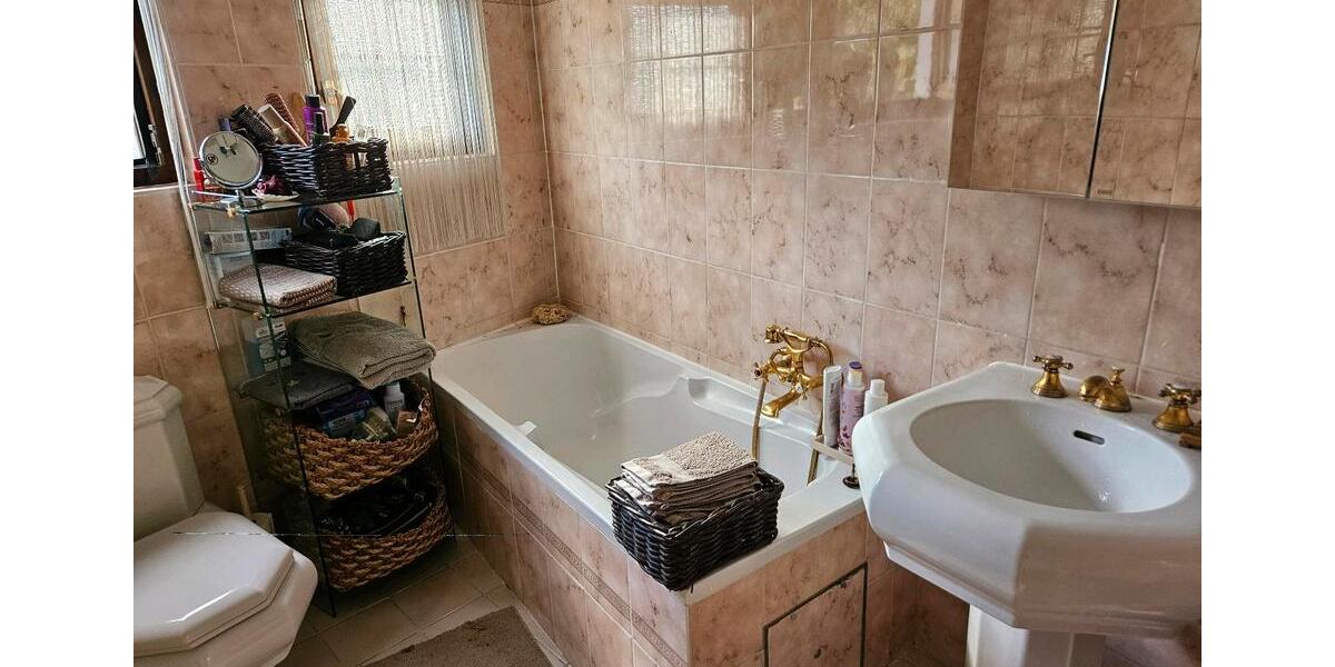 Einfamilienhaus Bad Schwalbach - 7 Zimmer, 240 m&sup2;, 389.000&euro; | Angebot:27456788