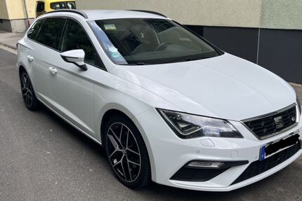 Seat Leon 89.350 km 15.499 &euro; Hofheim 65719
