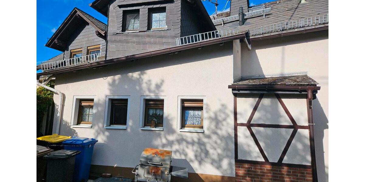 Einfamilienhaus Bad Schwalbach - 7 Zimmer, 240 m&sup2;, 389.000&euro; | Angebot:27456788