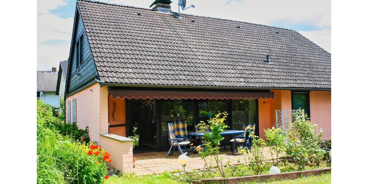 Einfamilienhaus Niedernhausen - 6 Zimmer, 245 m&sup2;, 599.000&euro; | Angebot:27440074