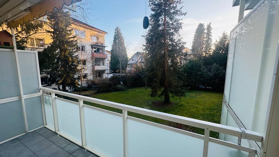 Hochparterre Wiesbaden Nordost - 3 Zimmer, 90 m&sup2;, 349.000&euro; | Angebot:25842273