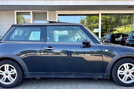 Mini Cooper 197.000 km 2.550 &euro; Mainz-Kastel 55252