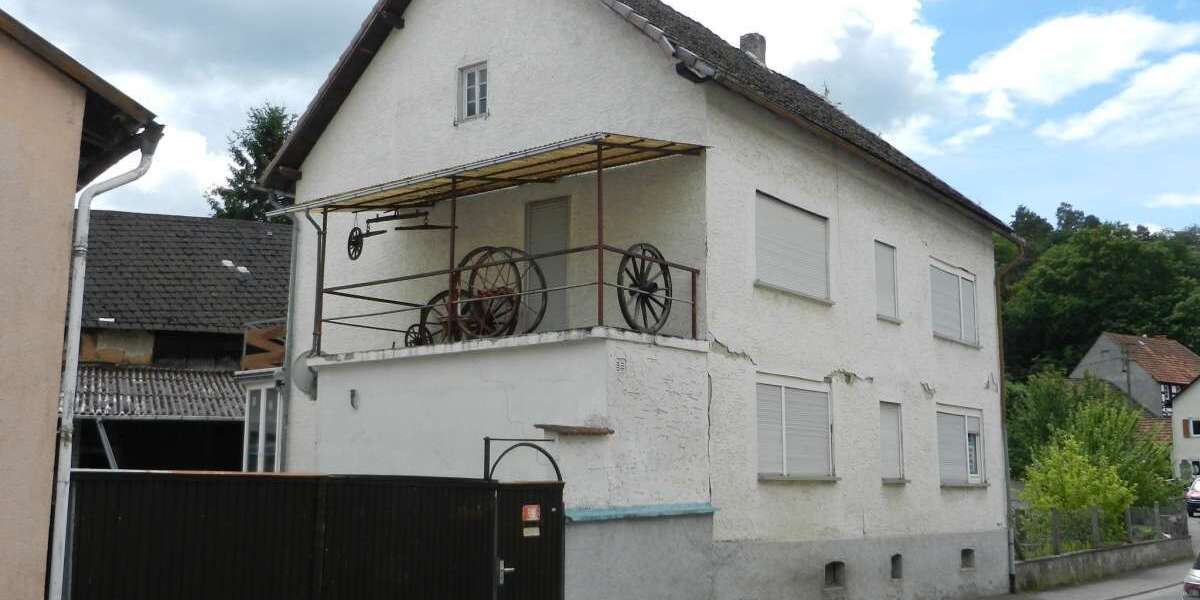 Einfamilienhaus Hohenstein - 6 Zimmer, 170 m&sup2;, 229.000&euro; | Angebot:27379351