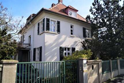 Haus Rüsselsheim - 12 Zimmer, 187 m&sup2;, 740.000&euro; | Angebot:25140621