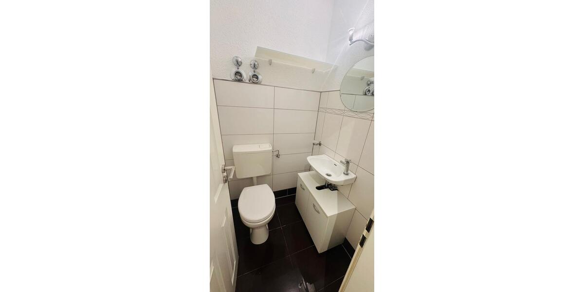 Hochparterre Wiesbaden Nordost - 3 Zimmer, 90 m&sup2;, 349.000&euro; | Angebot:25842273