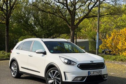 Kia Niro 89.000 km 16.400 &euro; Wiesbaden 65189