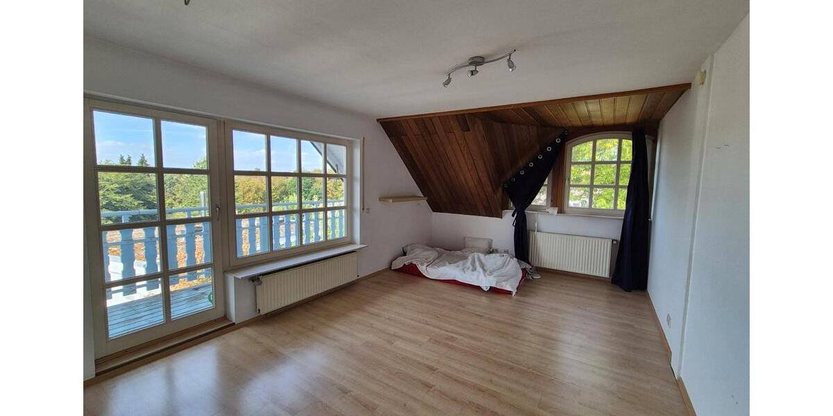 Einfamilienhaus Wiesbaden Nordost - 8 Zimmer, 275 m&sup2;, 785.000&euro; | Angebot:27453101