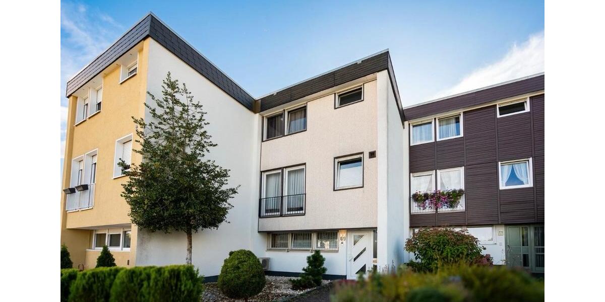 Reihenhaus Wiesbaden Klarenthal - 6 Zimmer, 137 m&sup2;, 709.999&euro; | Angebot:27452959