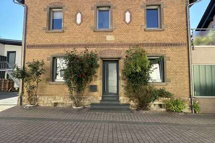 Haus Albig - 6 Zimmer, 180 m&sup2;, 1.800&euro; | Angebot:27307135
