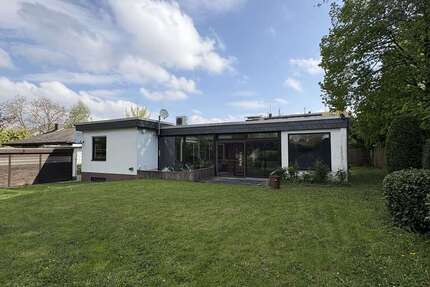Haus Niederhöchstadt Niederhöchstadt - 7 Zimmer, 195 m&sup2;, 799.000&euro; | Angebot:26038825