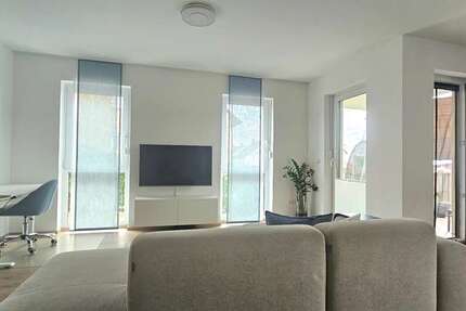 Wohnung Hofheim Wallau Wallau - 3 Zimmer, 84 m&sup2;, 1.205&euro; | Angebot:27071479