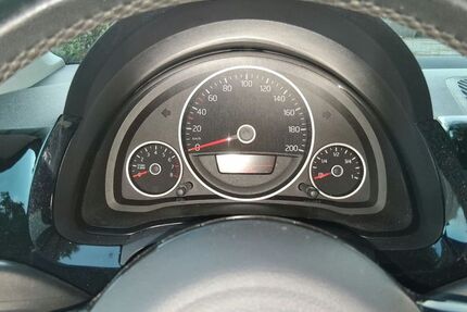 VW up! 142.500 km 4.850 &euro; Mainz-Kastel 55252