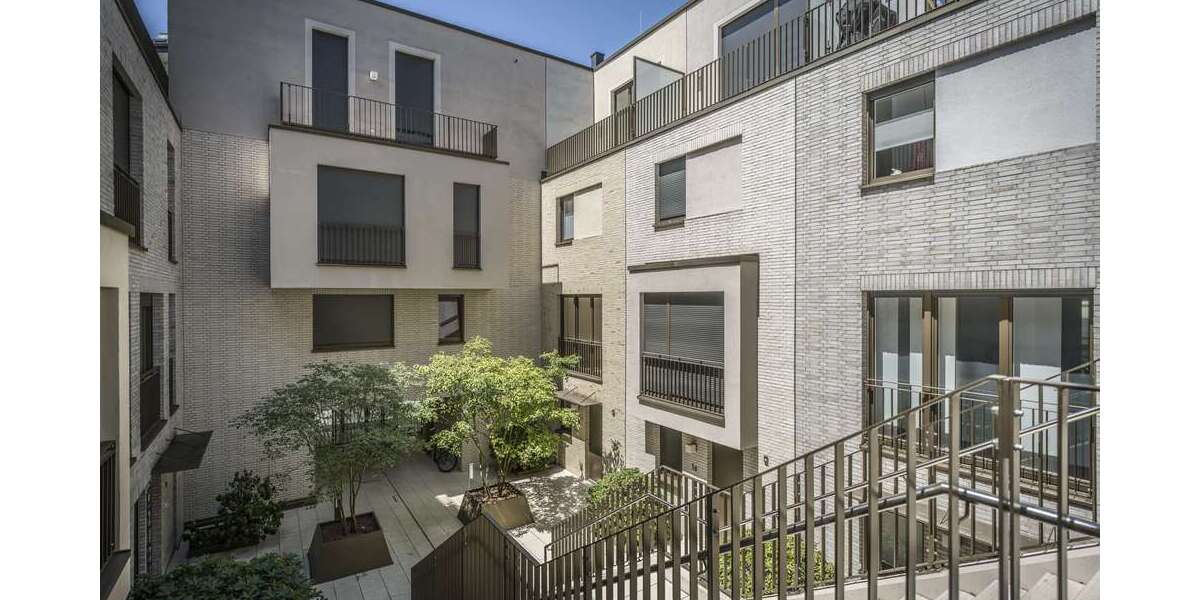 Einfamilienhaus Wiesbaden - 3.5 Zimmer, 119 m&sup2;, 2.400&euro; | Angebot:27091089