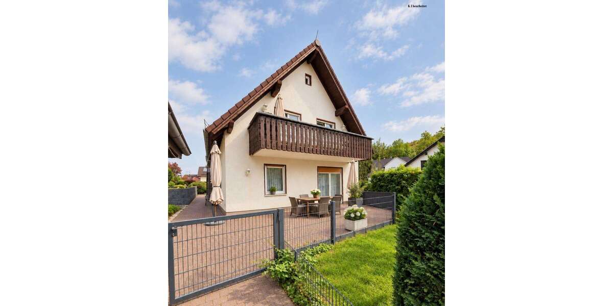 Einfamilienhaus Glashütten - 7 Zimmer, 170 m&sup2;, 450.000&euro; | Angebot:27432886