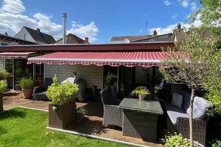 Haus Bischofsheim - 7 Zimmer, 255 m&sup2;, 635.000&euro; | Angebot:25804334