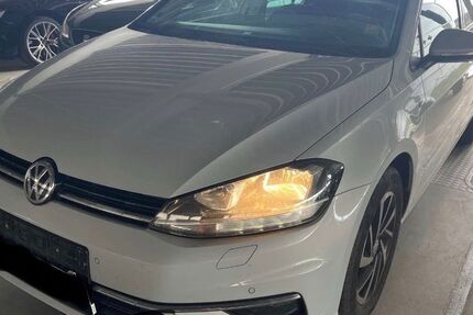 VW Golf 156.000 km 10.999 &euro; Kelkheim 65779