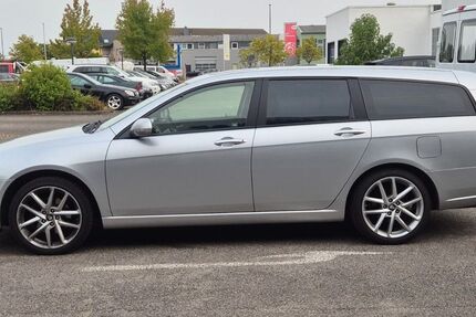 Honda Accord 155.000 km 6.950 &euro; Rüsselsheim 65428