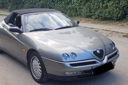 Alfa Romeo Spider 75.500 km 11.500 &euro; Niedernhausen 65527