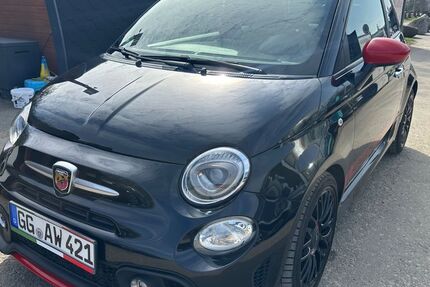 Abarth 500 105.000 km 10.900 &euro; Raunheim 65479