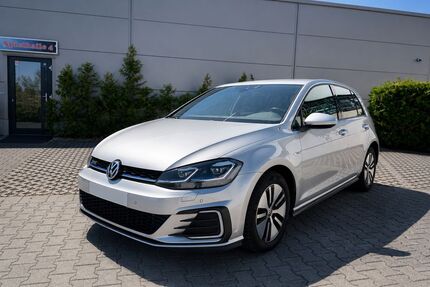 VW Golf 195.850 km 10.299 &euro; Kelkheim 65779