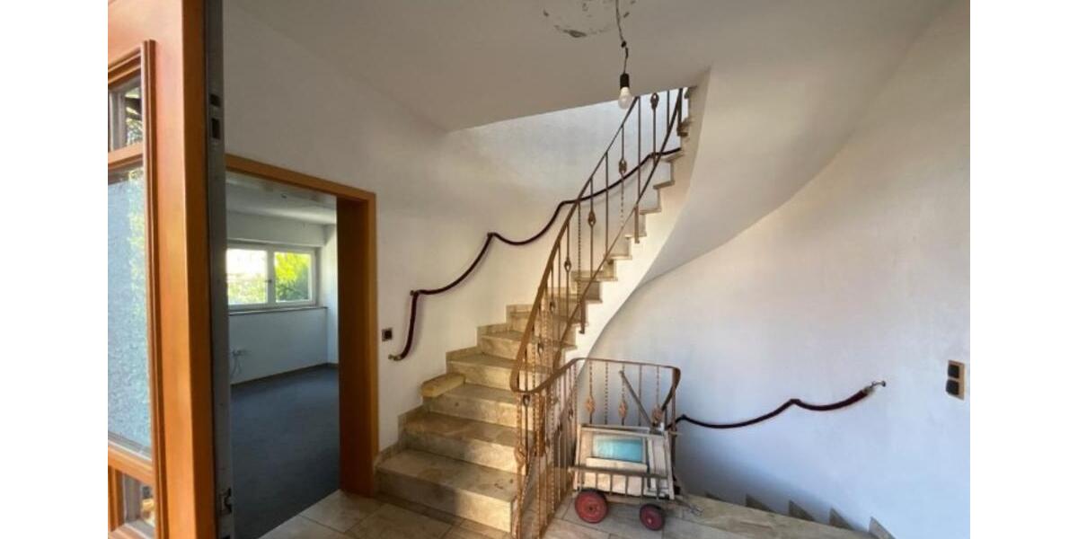 Einfamilienhaus Hattersheim am Main - 7 Zimmer, 200 m&sup2;, 675.000&euro; | Angebot:19744343