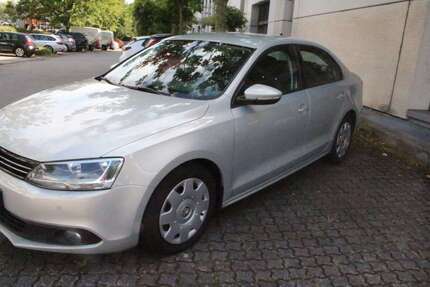 VW Jetta 178.000 km 4.900 &euro; Rüsselsheim 65428