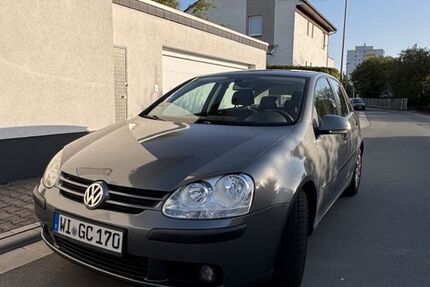 VW Golf 137.000 km 3.600 &euro; Niedernhausen 65527