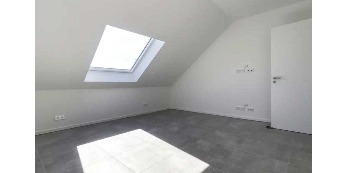 Dachgeschoßwohnung Ingelheim am Rhein - 3 Zimmer, 100 m&sup2;, 725.000&euro; | Angebot:26846206