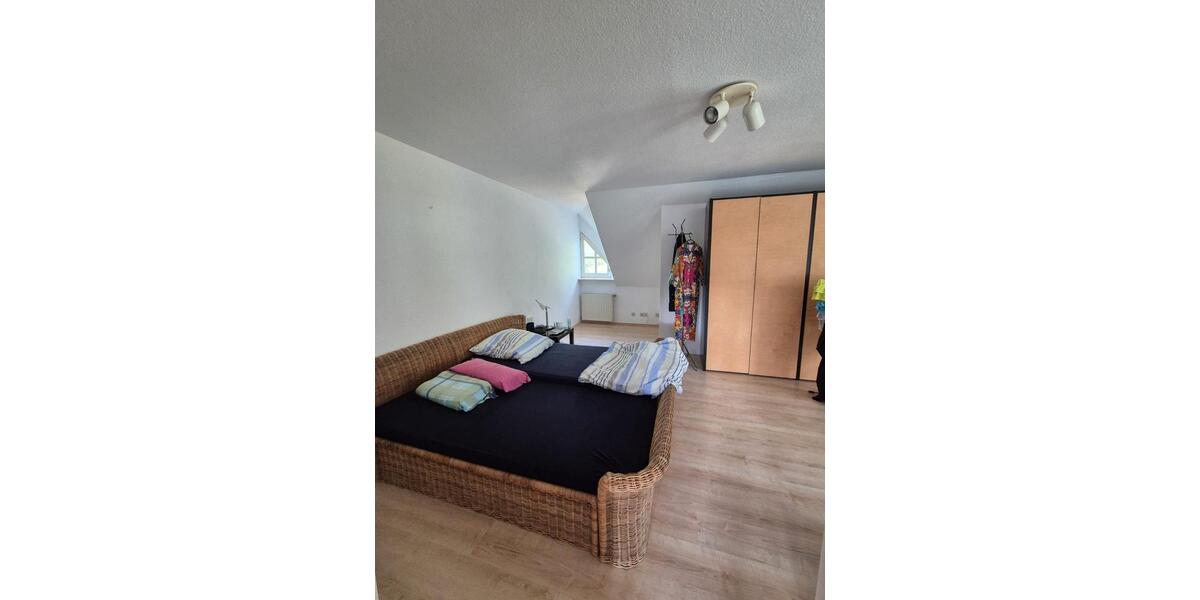 Einfamilienhaus Wiesbaden Nordost - 8 Zimmer, 275 m&sup2;, 785.000&euro; | Angebot:27453101