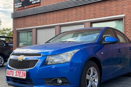 Chevrolet Cruze 171.000 km 2.990 &euro; Rüsselsheim am Main 65428