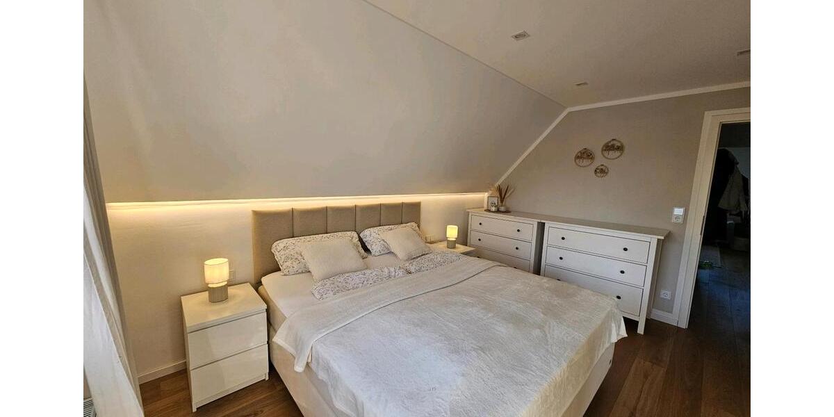 Dachgeschoßwohnung Griesheim - 2.5 Zimmer, 60 m&sup2;, 230.000&euro; | Angebot:27492473