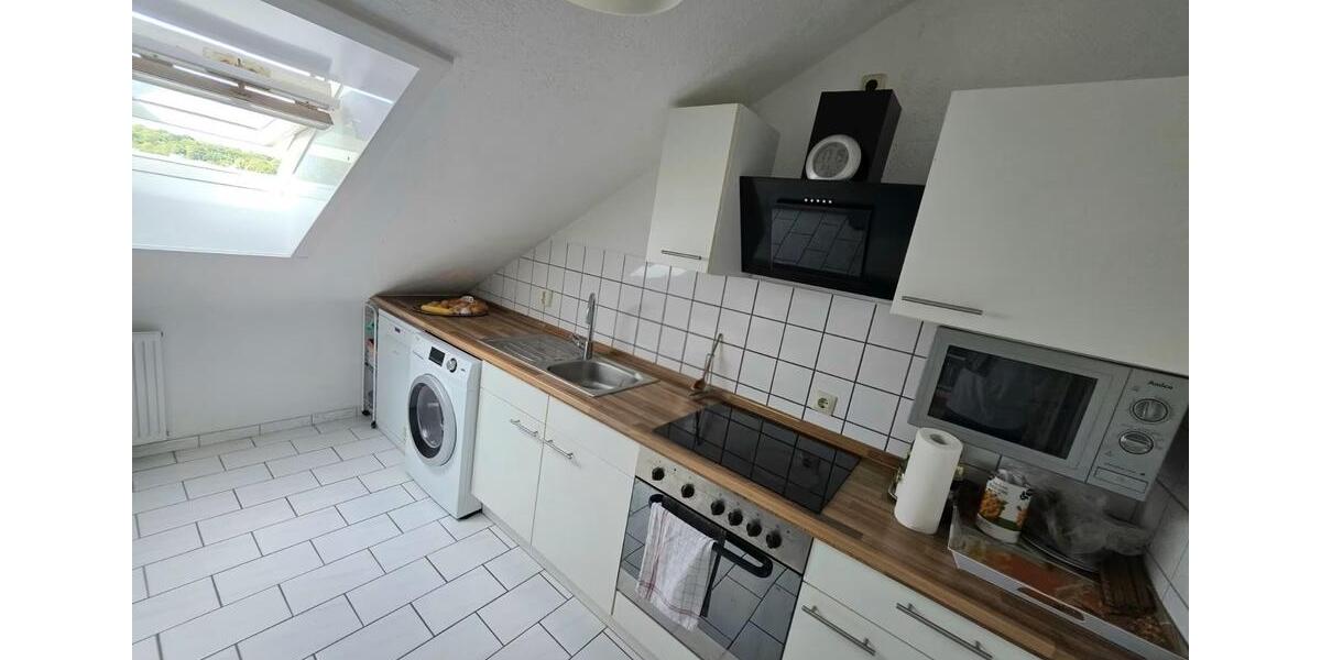 Dachgeschoßwohnung Kelkheim (Taunus) - 4.5 Zimmer, 96 m&sup2;, 300.000&euro; | Angebot:27298244