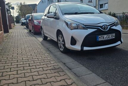 Toyota Yaris 149.000 km 4.700 &euro; Hattersheim 65795