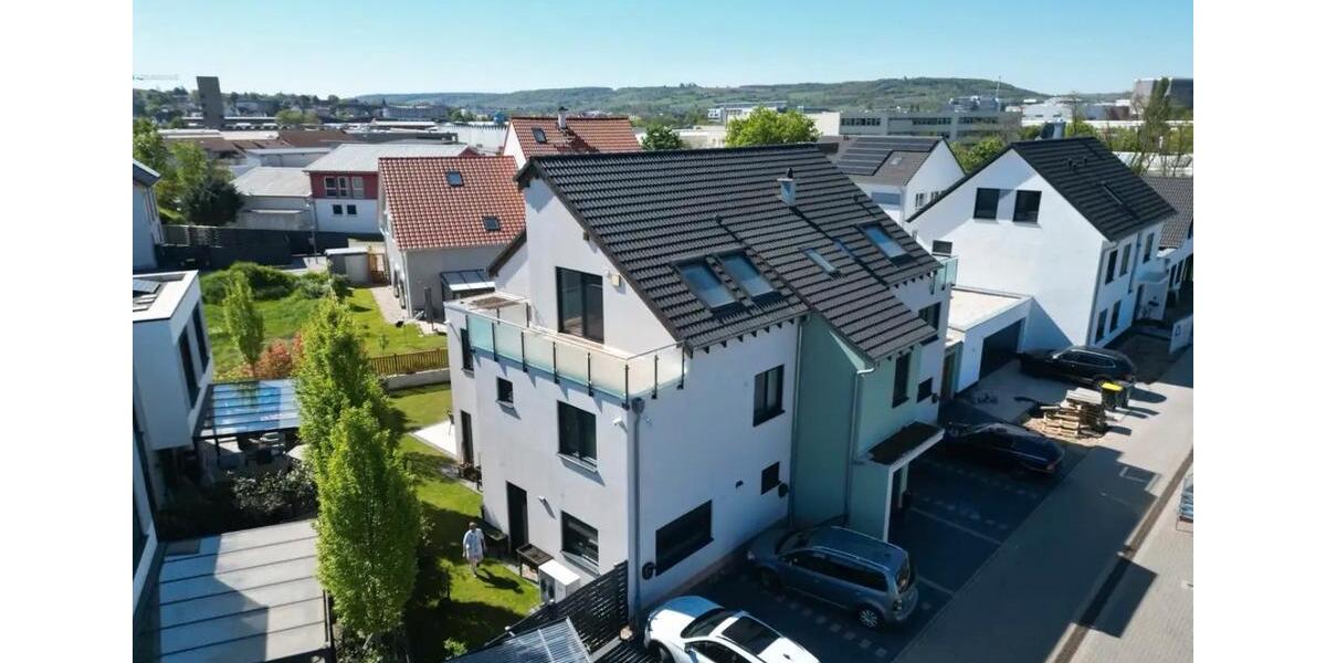 Dachgeschoßwohnung Ingelheim am Rhein - 3 Zimmer, 100 m&sup2;, 725.000&euro; | Angebot:26846206