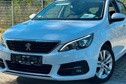 Peugeot 308 120.800 km 8.999 &euro; Mainz 55128