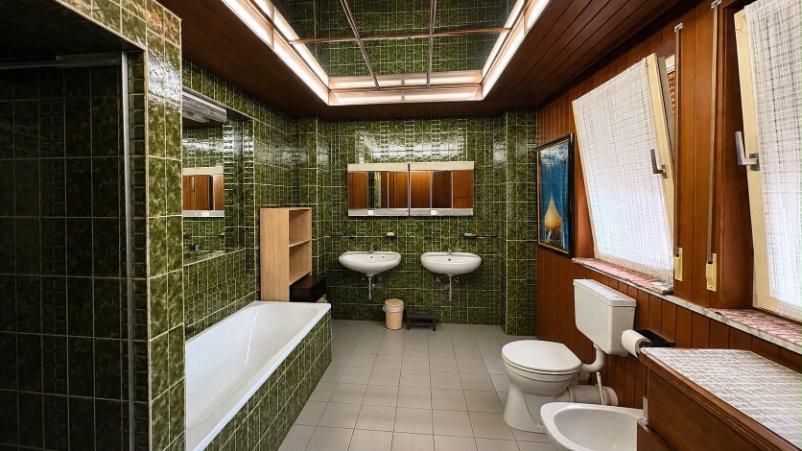 Einfamilienhaus Nierstein - 7 Zimmer, 155 m&sup2;, 525.000&euro; | Angebot:27447024