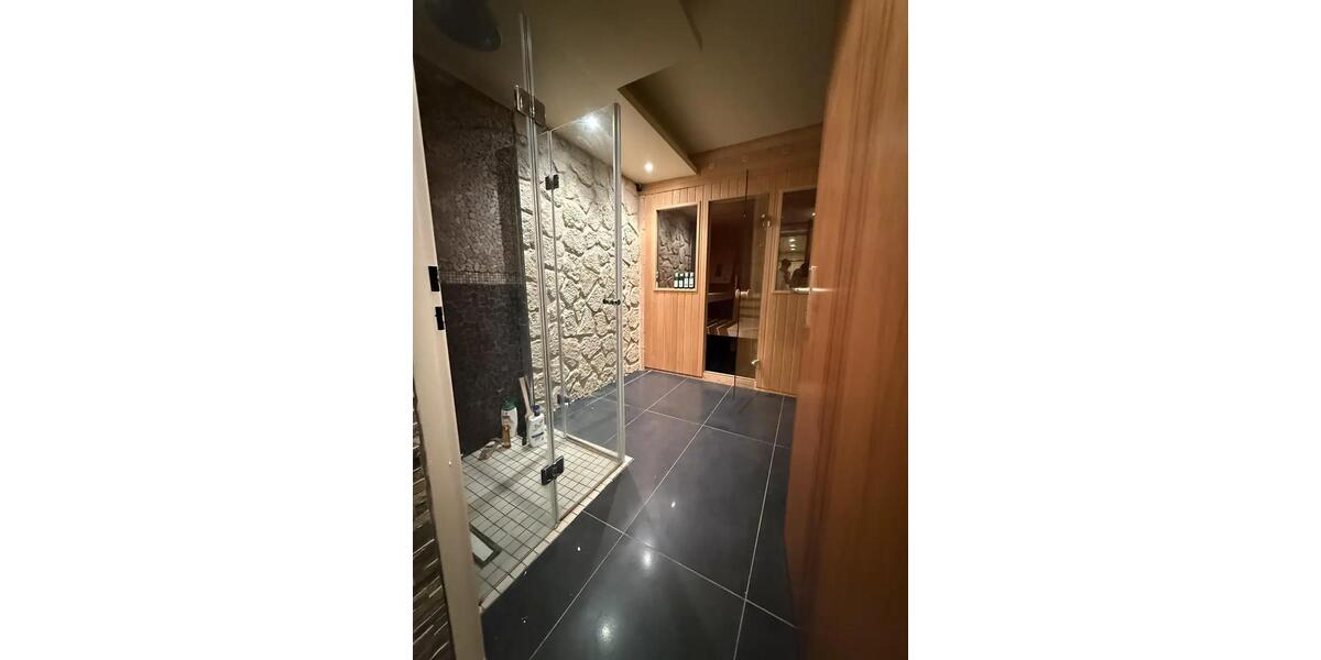 Bungalow Sulzbach (Taunus) - 4 Zimmer, 170 m&sup2;, 2.200&euro; | Angebot:26429353
